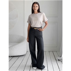 Футболка из премиального хлопка с авторским принтом