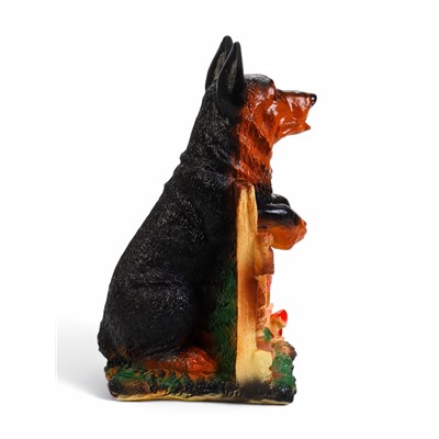 Садовая фигура из гипса «Овчарка на заборе», 20×22×37 см