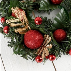 Венок новогодний d=20 см «Зимнее волшебство», с красными шариками
