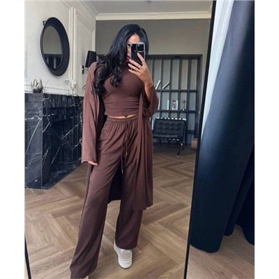 Спортивный костюм #22912772