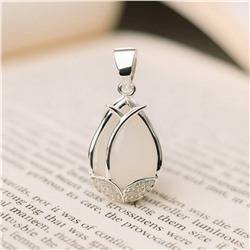 Кулон с камнем, покрытие: посеребрение, вставка: цирконы и искусственный лунный камень, арт.007.072