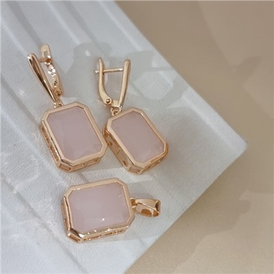 Комплект ювелирной бижутерии коллекция "Дубай" серьги и кулон, покрытие позолота, вставка: стекло, цвет: розовый матовый, арт.414.276