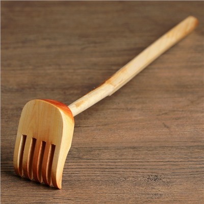 Чесалка-массажёр для спины, 37 см, можжевельник