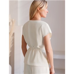 Жилет на запАх с поясом из плотного лиоцелла