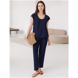 Блузка с U вырезом скроенная по косой из плотного лиоцелла