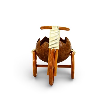 Декоративное кашпо - кокос «Велосипед резной», 20×12×17 см, деревянное