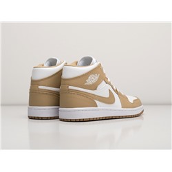 Кроссовки Nike Air Jordan 1 Mid