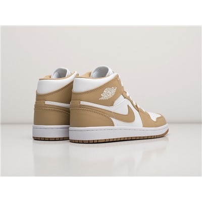 Кроссовки Nike Air Jordan 1 Mid