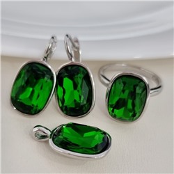 Комплект ювелирной бижутерии серьги, кулон и кольцо 17 р, покрытие посеребрение, вставка: искусственный кристалл, цвет: изумрудный, арт.314.864-17