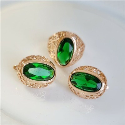 Комплект ювелирной бижутерии коллекция "Дубай" серьги и кольцо, покрытие: позолота, вставка: камень, цвет: зеленый, р-р 19,5, 7602, арт. 216.369-19,5