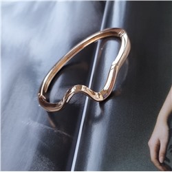 Жесткий браслет, цвет золотистый, арт. 032.294