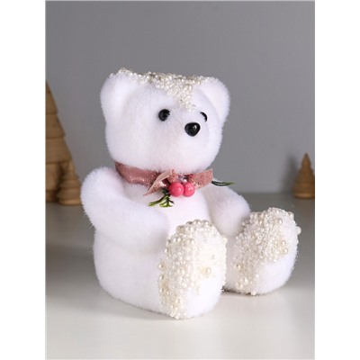 Фигурка «Белый медвежонок с еловым бантом, в бусинках», 16×12×14 см