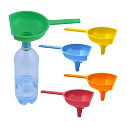 Воронка без ситечка диаметр входной13*11см, ручка 10см, длина носика 4.5см