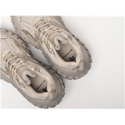 Кроссовки Balenciaga Defender