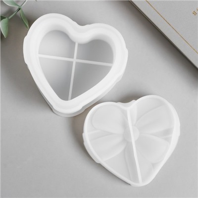 Молд силиконовый «Шкатулка - бантик сердце» с крышкой 8.4×9.7×6.7 см