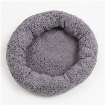 Лежанка для животных «Уют», мягкий мех, 45×35×11 см, серая