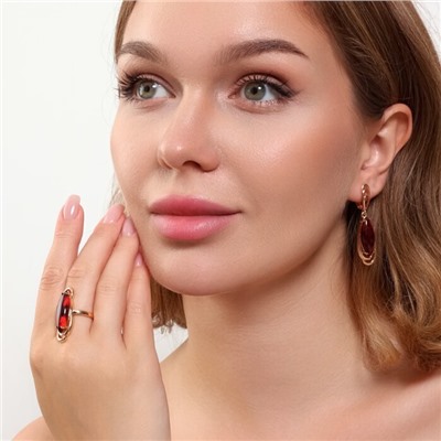 Комплект ювелирной бижутерии коллекция "Дубай" серьги и кольцо 18 р, покрытие позолота, вставка: искусственный камень красного цвета, арт.314.792-18