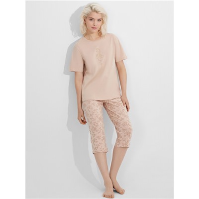 КОМПЛЕКТ ЖЕНСКИЙ (ФУТБОЛКА, БРИДЖИ) 592370