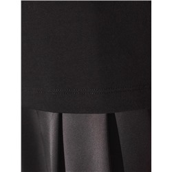 Нарядная футболка с блестящим принтом