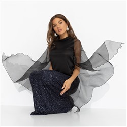 Блуза с акцентными рукавами, Незаменимая