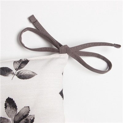 Подушка на стул «Этель» Impression, 42×42 см, бежевая