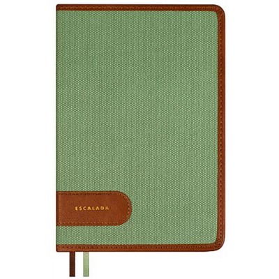 Ежедневник недатированный А5 320 стр. 70639 "ПИКЕ ОЛИВКОВЫЙ" кожзам, два ляссе Феникс