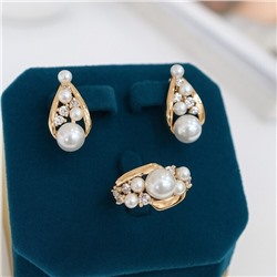 Комплект ювелирной бижутерии коллекция "Дубай" серьги и кольцо 17 р, покрытие позолота, вставка: цирконы и искусственный жемчуг, цвет: прозрачный и жемчужный, арт.313.330-17