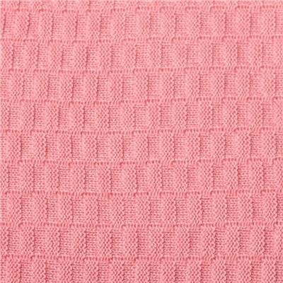 Вязаный плед "Крошка Я" Рисунок кубик, 90х90 см, розовый