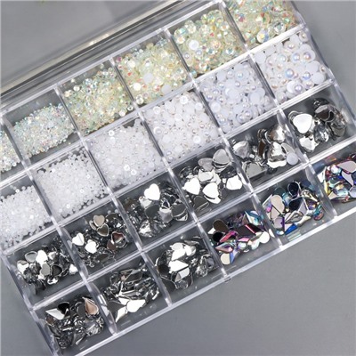 Набор для творчества «Белый», набор 24 вида, стразы, полубусины, инструмент, пинцет, подставка, мат