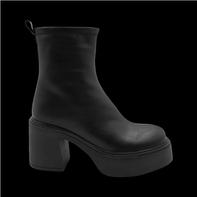 Ботинки из натуральной кожи на меху РМ-094-1 черные