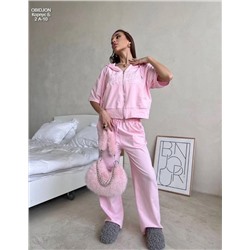 Костюм женский
