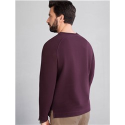 Джемпер базовый из мягкого фактурного трикотажа с круглым воротом