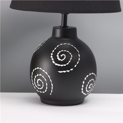 Лампа настольная «Луиза» 1×40 Вт Е27 черный/белый 25×25×38.5 см