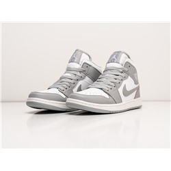 Кроссовки Nike Air Jordan 1 Mid