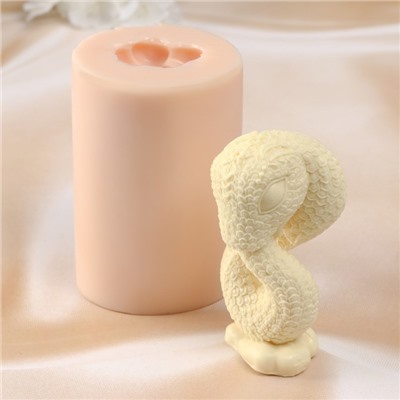 Силиконовый молд для заливки «Змейка», 5×5×9.5 см