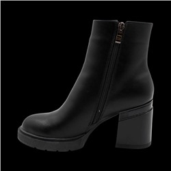 Ботинки из натуральной кожи на меху РМ-093-1 черные