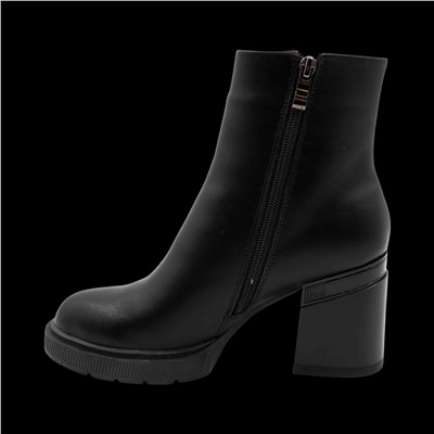 Ботинки из натуральной кожи на меху РМ-093-1 черные