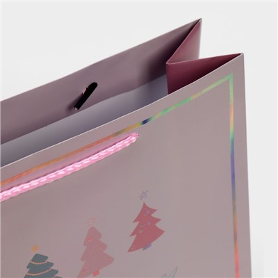 Пакет новогодний подарочный голографический «Моменты», 26×32×9 см