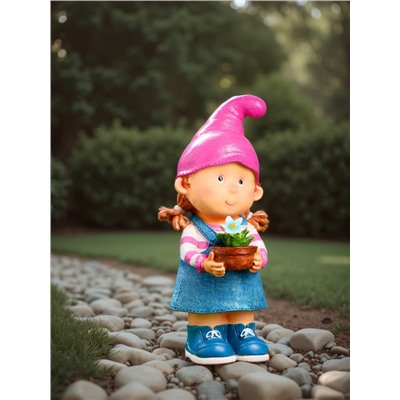 Садовая фигура из полистоуна «Девочка-гном с цветочком», 32×15×13 см