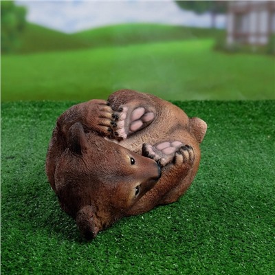 Садовая фигура из полистоуна «Мишка на боку», 28×21×16.5 см