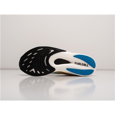 Кроссовки New Balance FuelCell RC Elite v2
