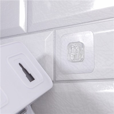 Органайзер для хранения, навесной, 2 секции, с клеевыми крючками, 20.2×11×6.4 см, белый/серый