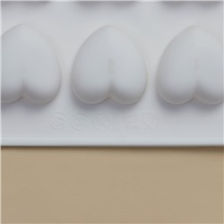 Форма для муссовых десертов и шоколада KONFINETTA «Сердца», силикон, 29.7×17.3×1.5 см, 35 ячеек (2.7×2.5 см), белая