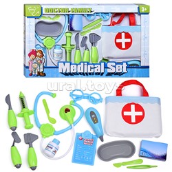 Игровой набор "Маленький врач" в коробке