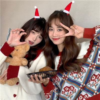 Заколка для волос Новогодняя "Красный колпак"