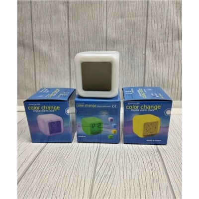 Часы будильник #23043076