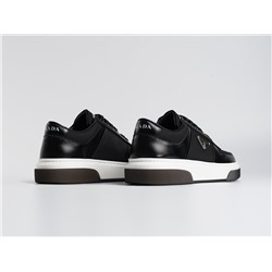 Кроссовки Prada