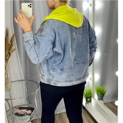 Куртка джинсовая