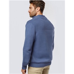 Свитер фактурной вязки с застежкой на крупные кнопки