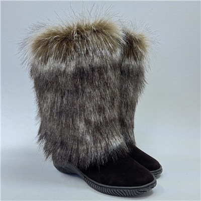 Унты женские коричневые “Песец” замшевые на литой подошве